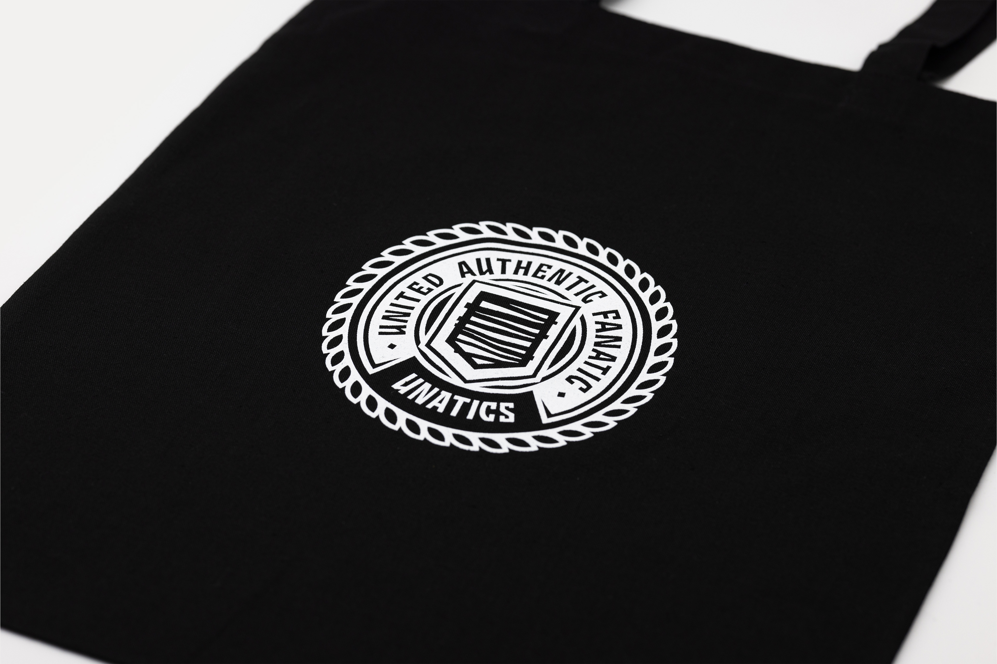 Jutebeutel 'Emblem' black