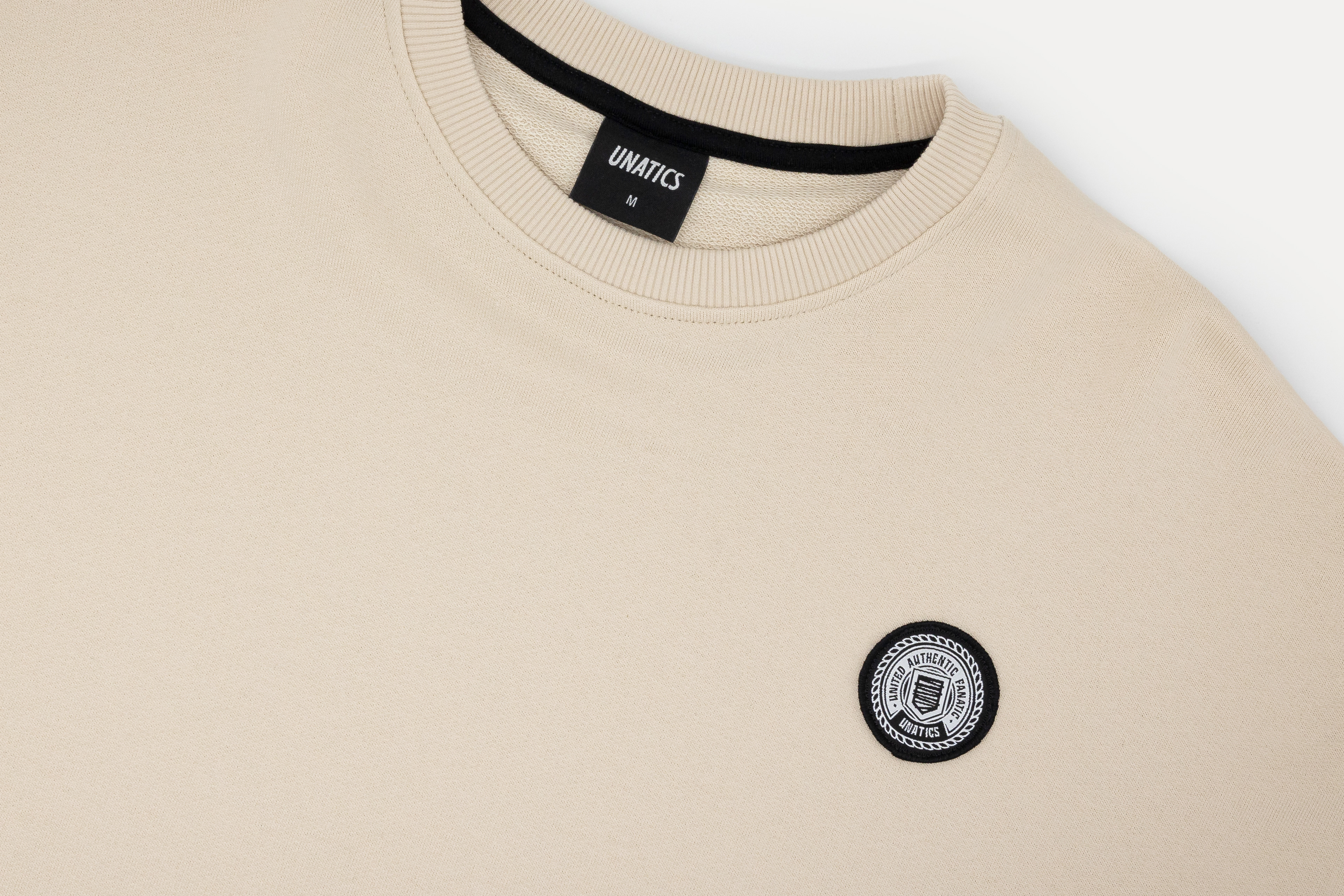 Crewneck 'Emblem' beige