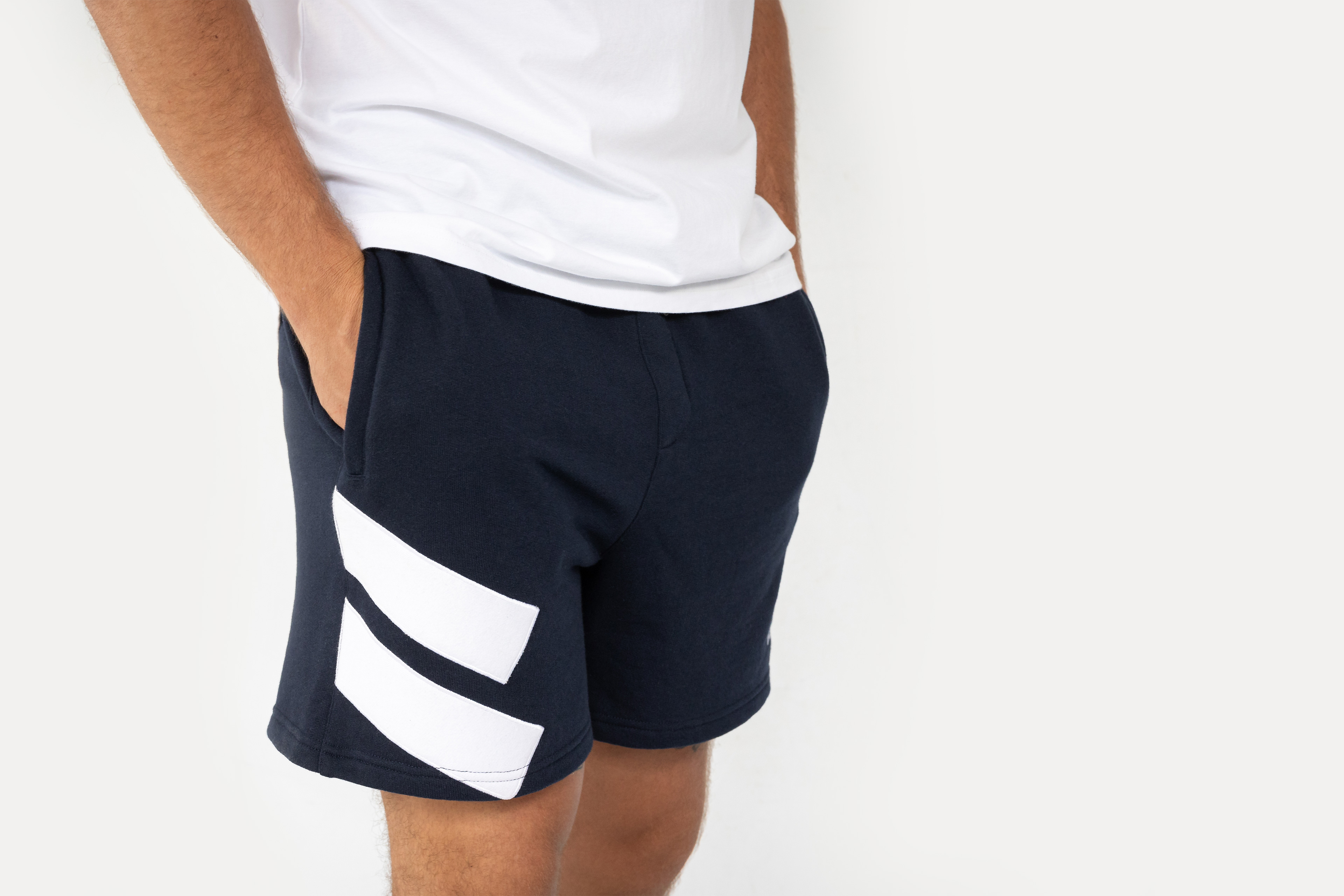 Short 'Angle Bars' navy
