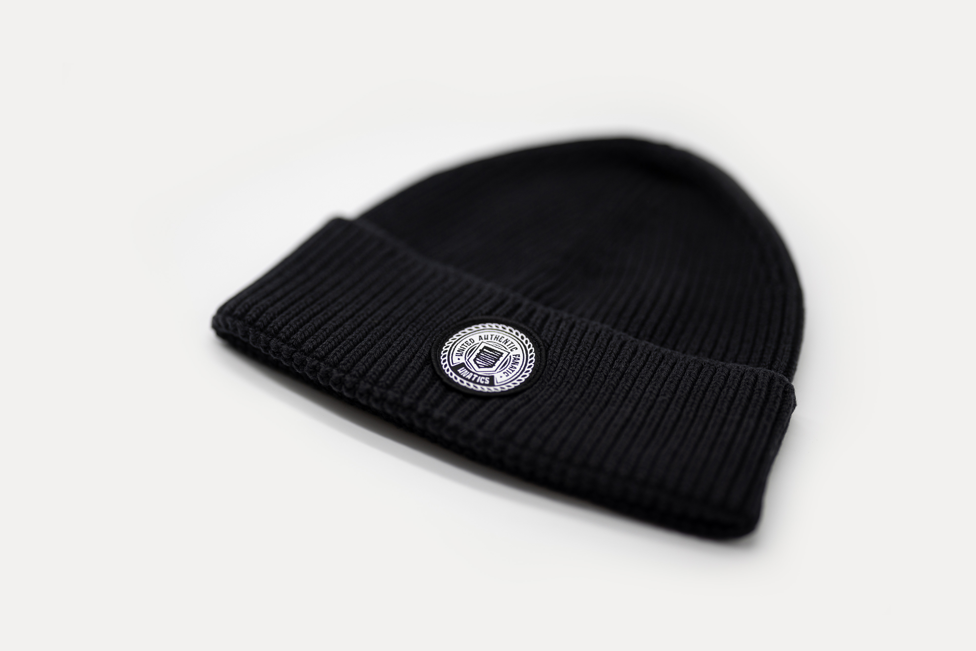 Beanie 'Emblem' black oversize