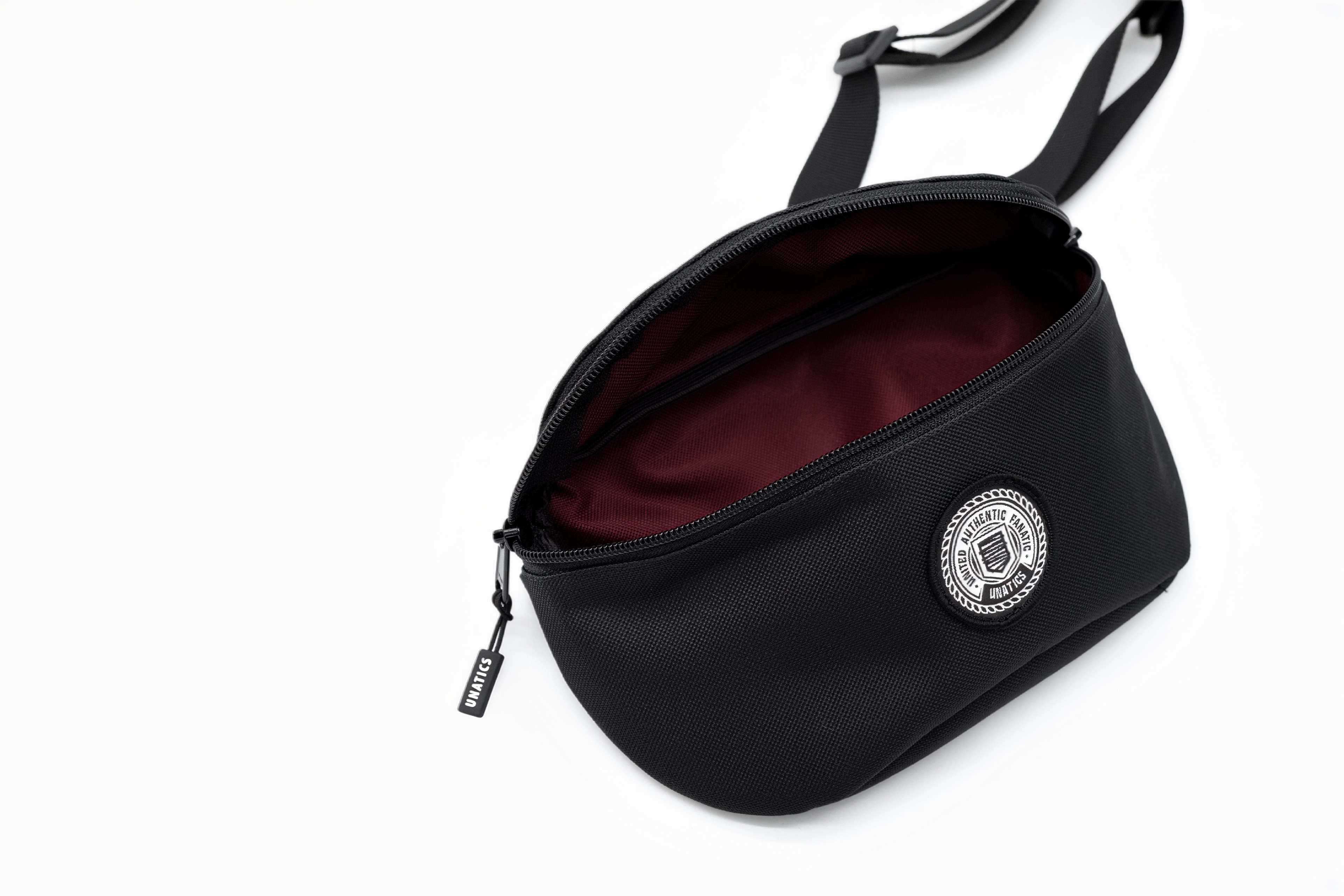 Bauchtasche 'Emblem' black
