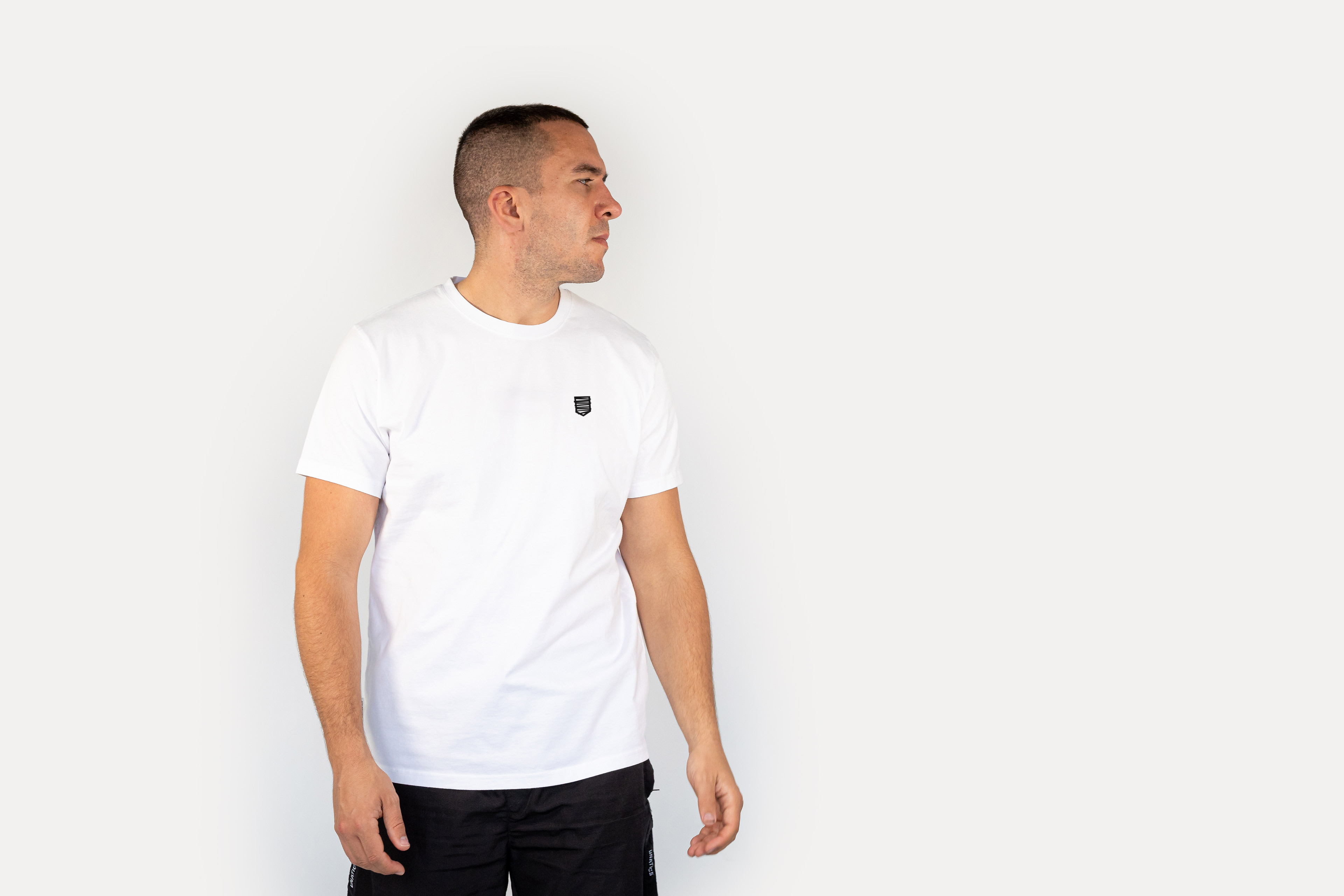 T-Shirt 'Logo black' white